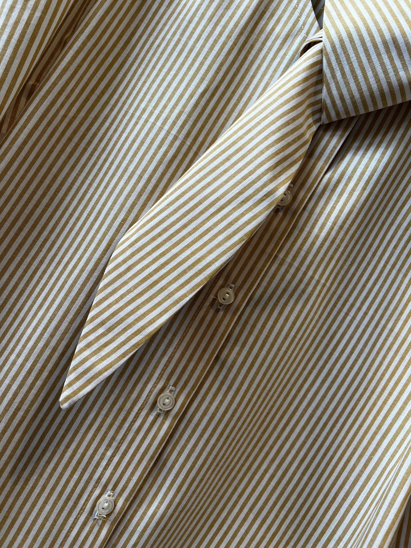 Camisa manga abullonada raya amarilla - Imagen 2
