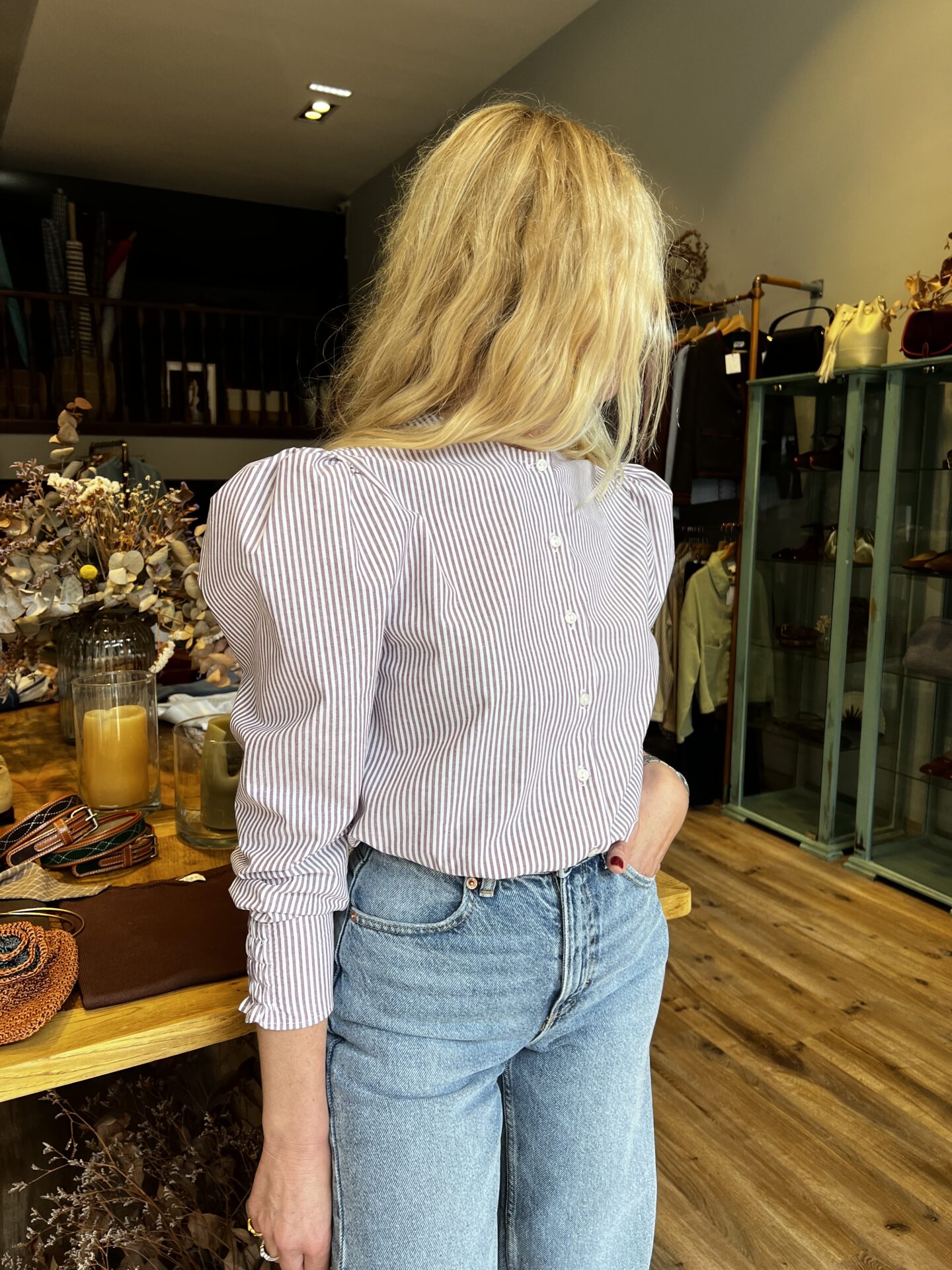 Camisa manga abullonada raya granate