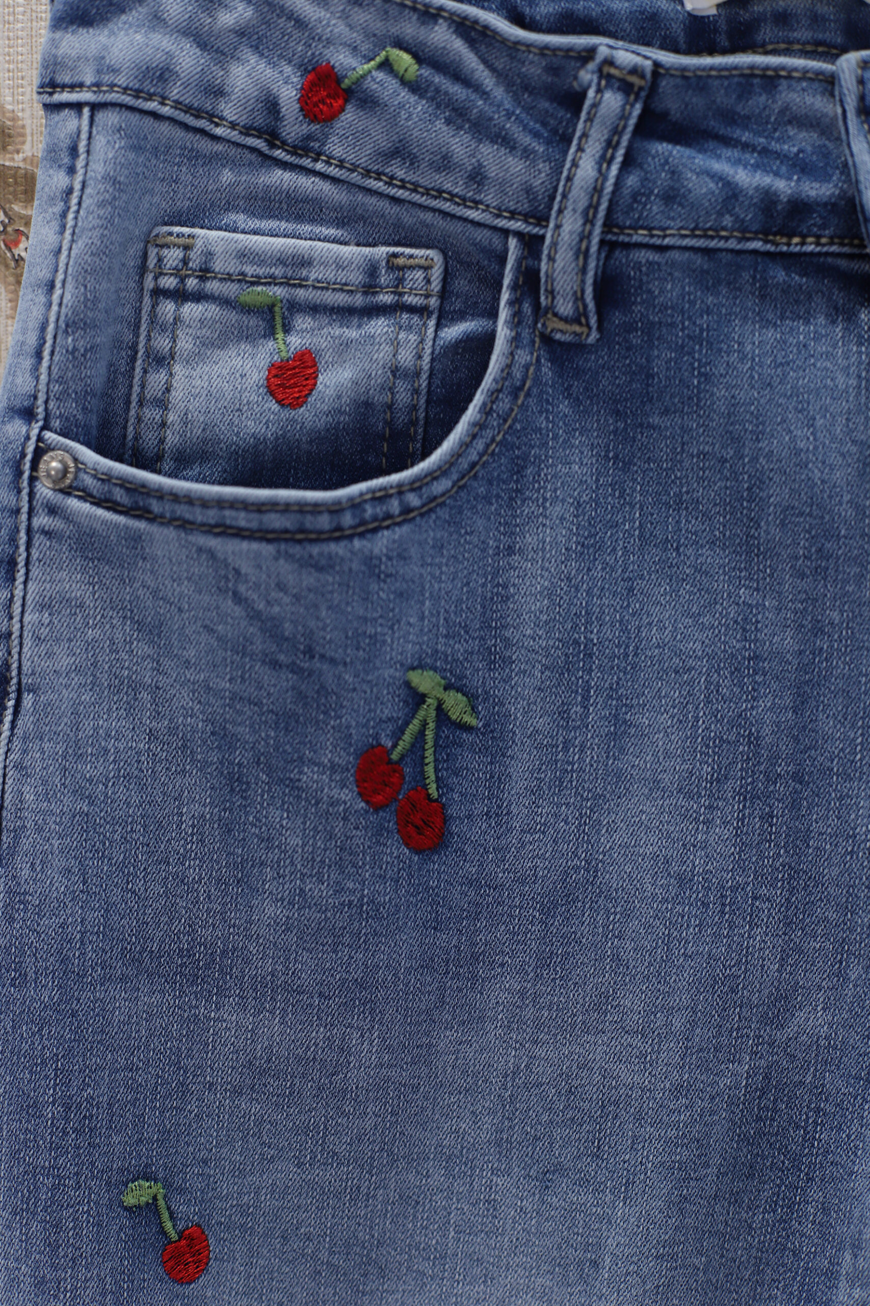 Denim cherry
