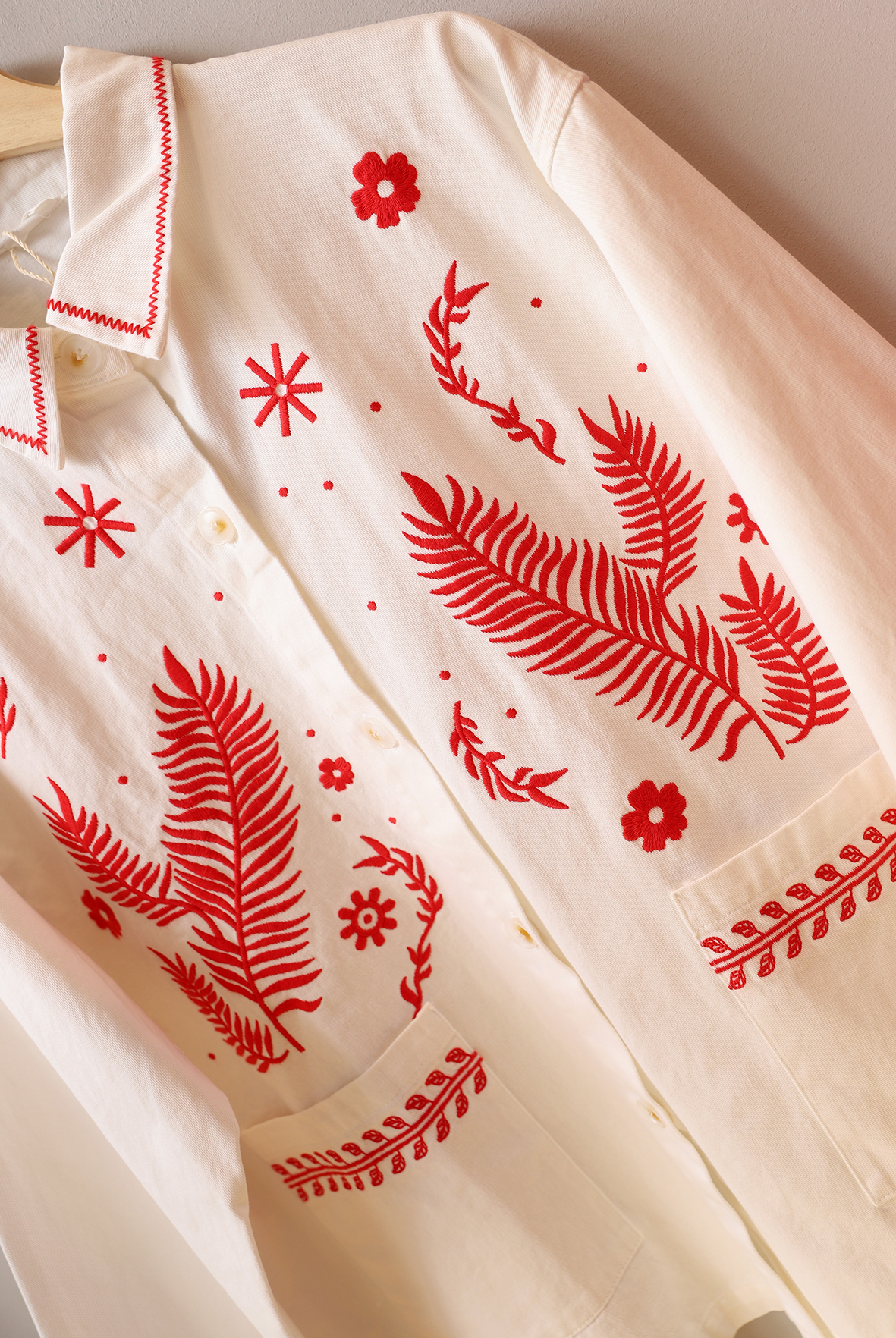 Chaqueta Bordado Botánico Rojo