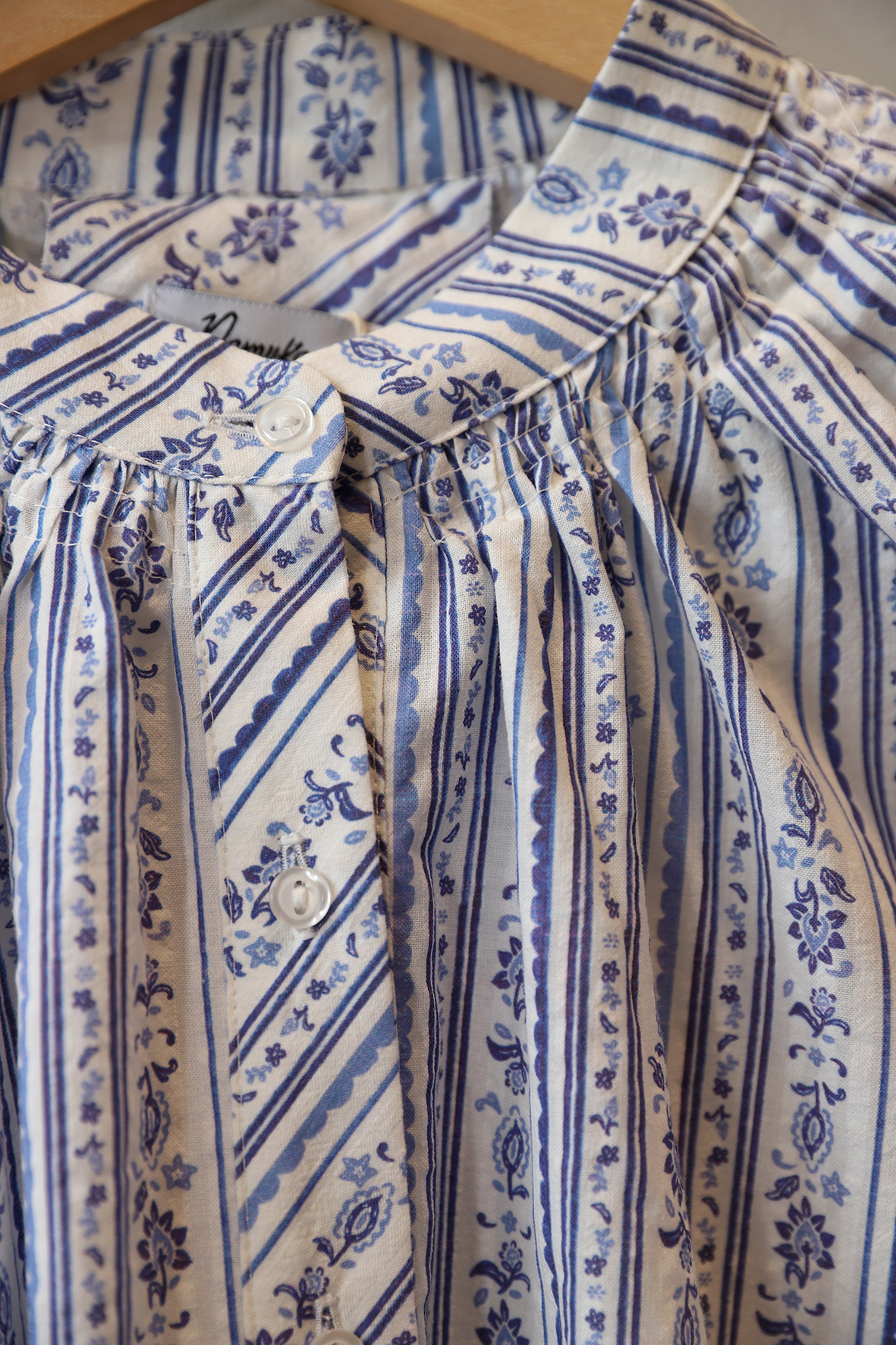 Blusa Porcelana azul